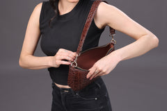 CROC SHOULDER BAG